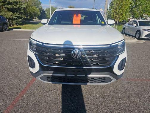 Pure White 2024 Volkswagen Atlas Cross Sport 2.0T SE w/Technology 4MOTION