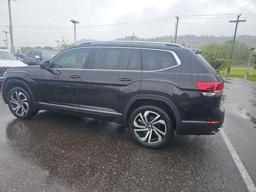 Deep Black Pearl 2021 Volkswagen Atlas 3.6L SEL Premium