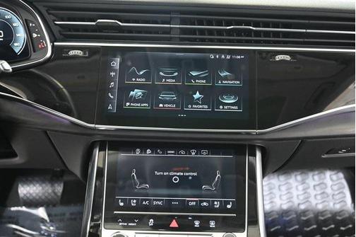 2023 Audi Q8 55 Prestige