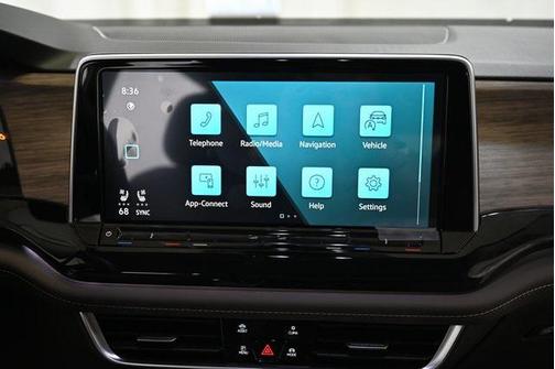 2025 Volkswagen Atlas 2.0T SEL