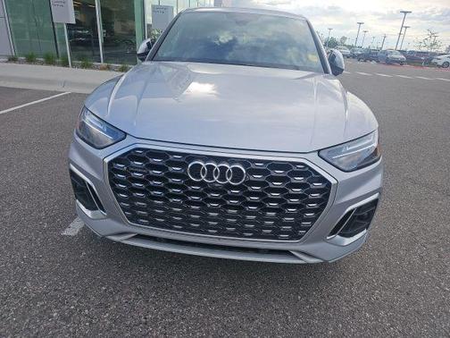 Florett Silver Metallic 2022 Audi Q5 45 S line Premium Plus