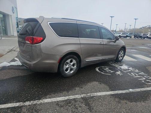 Molten Silver 2017 Chrysler Pacifica Touring-L