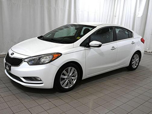 Snow White Pearl 2015 Kia Forte EX