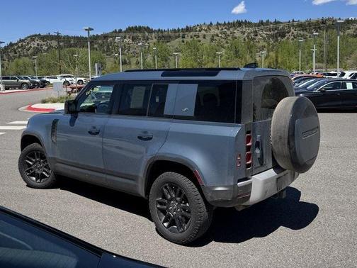 2024 Land Rover Defender 110 P400 S