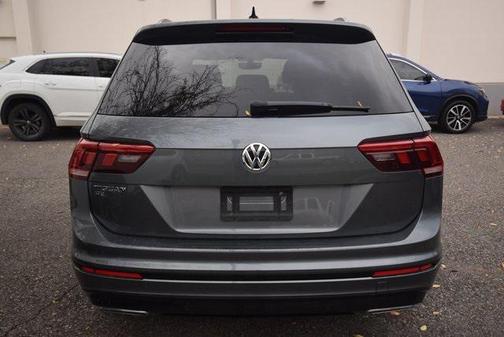 2021 Volkswagen Tiguan 2.0T SE R-Line Black