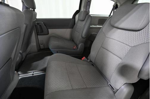 2008 Chrysler Town & Country LX