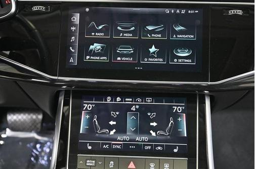 2022 Audi Q7 55 Premium Plus