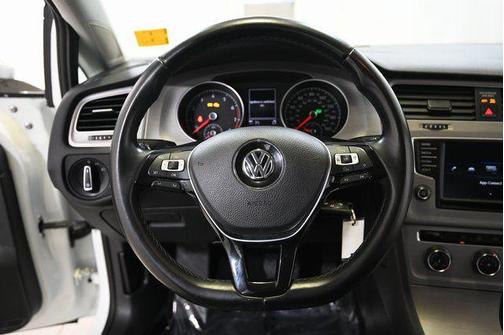 2017 Volkswagen Golf TSI S 4-Door