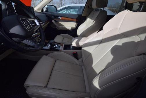 2021 Audi Q5 45 Prestige