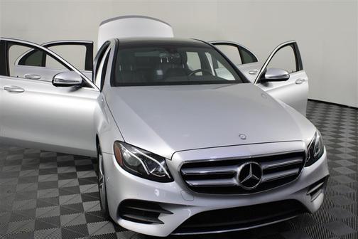 Diamond Silver Metallic 2017 Mercedes-Benz E-Class E 300