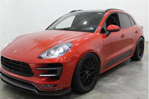 2015 Porsche Macan Turbo