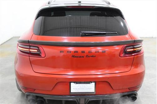 2015 Porsche Macan Turbo