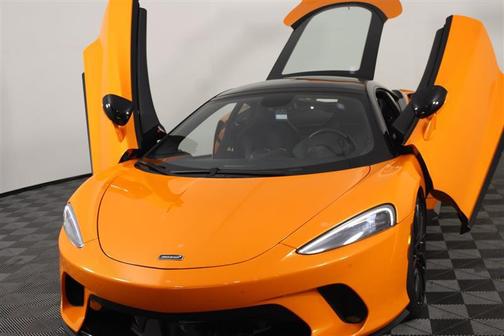 2022 McLaren GT Coupe