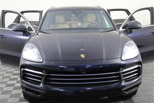 2019 Porsche Cayenne Cayenne