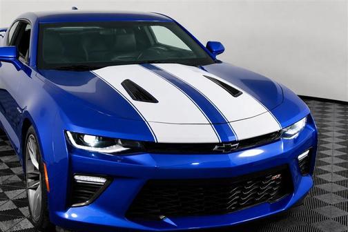 Hyper Blue Metallic 2017 Chevrolet Camaro 2SS