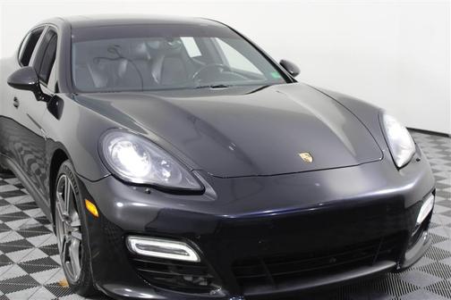 2013 Porsche Panamera GTS