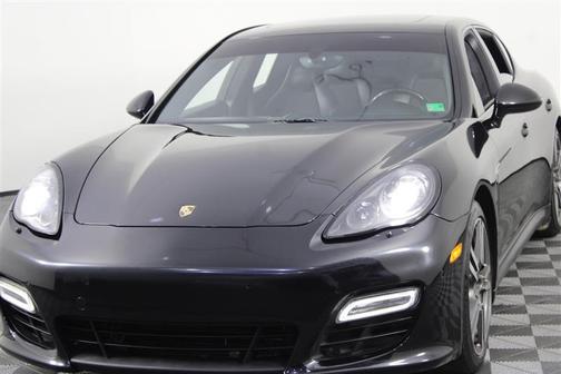 2013 Porsche Panamera GTS