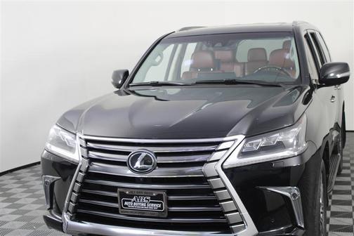 2016 Lexus LX 570 Base