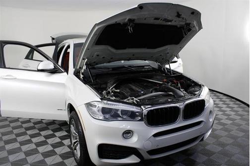 2015 BMW X6 xDrive35i