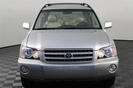 2003 Toyota Highlander Base