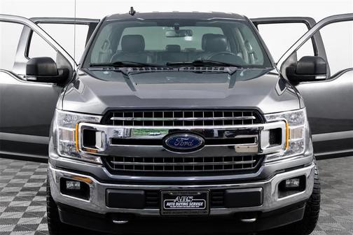 Magnetic Metallic 2019 Ford F-150 XLT