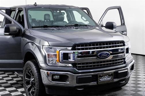 Magnetic Metallic 2019 Ford F-150 XLT