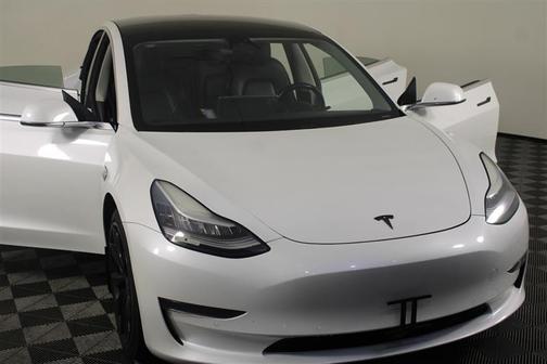 Pearl White Multi-Coat 2020 Tesla Model 3 Long Range