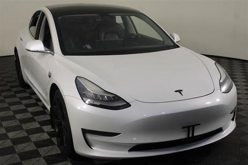 Pearl White Multi-Coat 2020 Tesla Model 3 Long Range