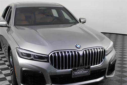 2020 BMW 750 i xDrive