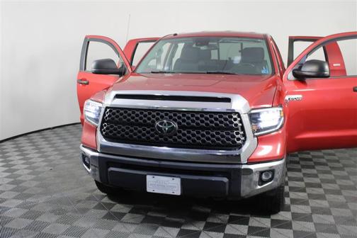 Barcelona Red Metallic 2019 Toyota Tundra SR5