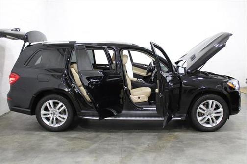 2018 Mercedes-Benz GLS 450 4MATIC