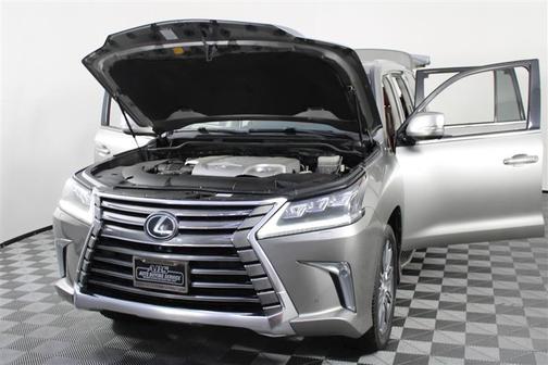2017 Lexus LX 570 Base