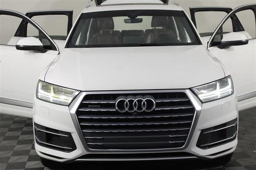 2017 Audi Q7 2.0T Premium