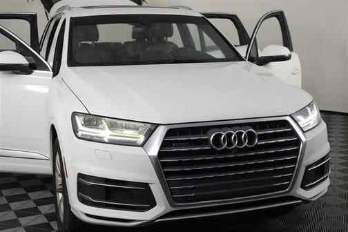 2017 Audi Q7 2.0T Premium