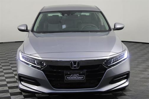 Lunar Silver Metallic 2018 Honda Accord LX
