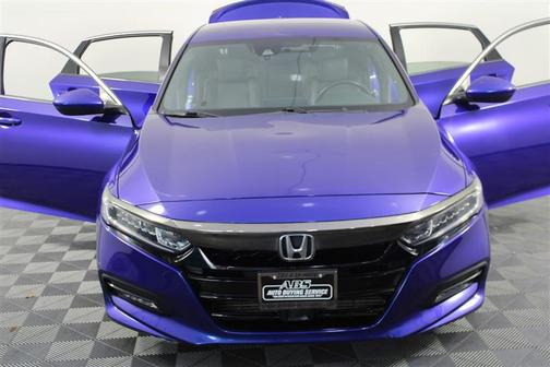 Crystal Black Pearl 2018 Honda Accord Sport