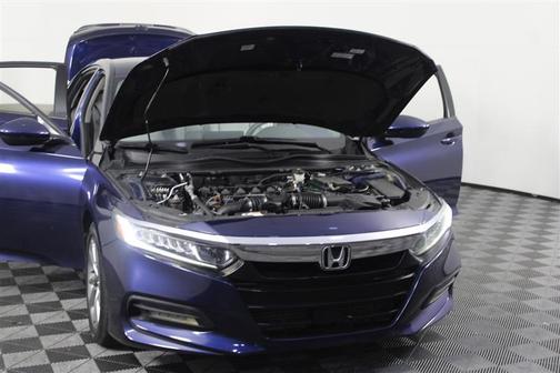 Obsidian Blue Pearl 2019 Honda Accord LX