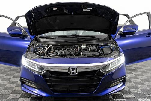 Obsidian Blue Pearl 2019 Honda Accord LX