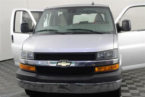 2021 Chevrolet Express 2500 LT