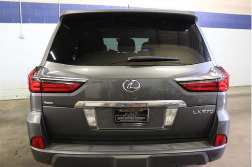 2016 Lexus LX 570 Base