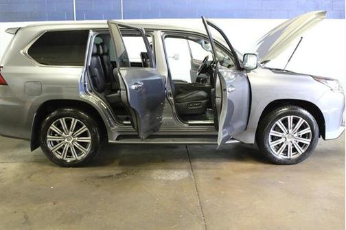 2016 Lexus LX 570 Base