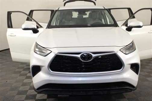 2022 Toyota Highlander L