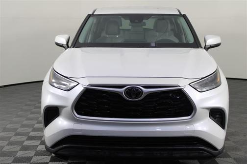 2022 Toyota Highlander L