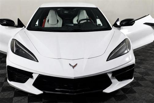 Arctic White 2022 Chevrolet Corvette Stingray w/1LT