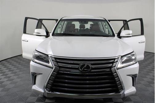2016 Lexus LX 570 Base