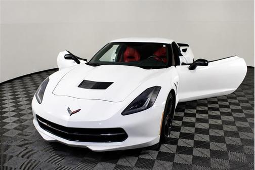 Arctic White 2015 Chevrolet Corvette Stingray