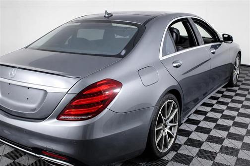 Selenite Grey Metallic 2018 Mercedes-Benz S-Class S 560