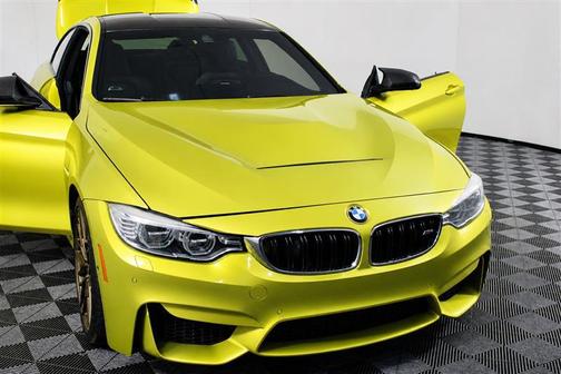 Austin Yellow Metallic 2015 BMW M4 Base