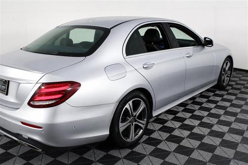 Diamond Silver Metallic 2018 Mercedes-Benz E-Class E 300