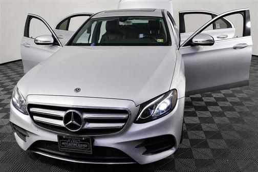 Diamond Silver Metallic 2018 Mercedes-Benz E-Class E 300
